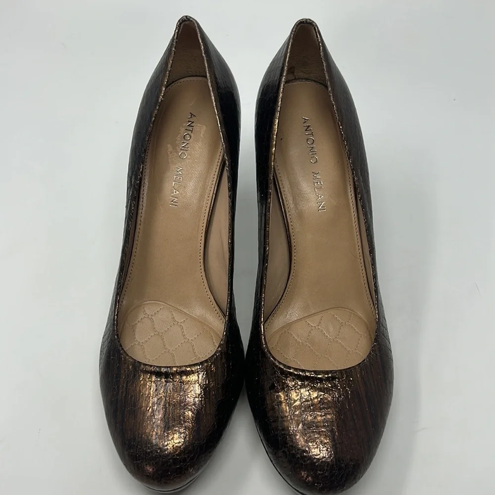 Antonio Melani Bronze Platform Pumps Size 8.5 Great Condition